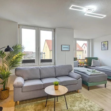 Διαμέρισμα Larooms Merseburg - Apartment Ws02 - Voll Ausgestattetes Studioapartment - Waschmaschine - Parkplatz - 5 Min Bis Leuna *