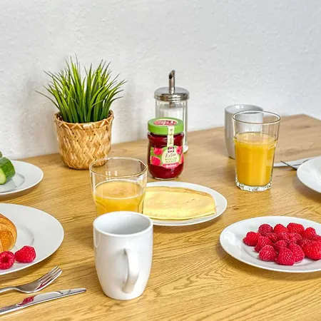 Larooms Merseburg - Apartment Ws02 - Voll Ausgestattetes Studioapartment - Waschmaschine - Parkplatz - 5 Min Bis Leuna Μέρσεμπουργκ