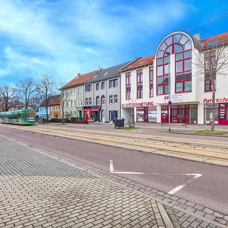 Διαμέρισμα Larooms Merseburg - Apartment Ws02 - Voll Ausgestattetes Studioapartment - Waschmaschine - Parkplatz - 5 Min Bis Leuna