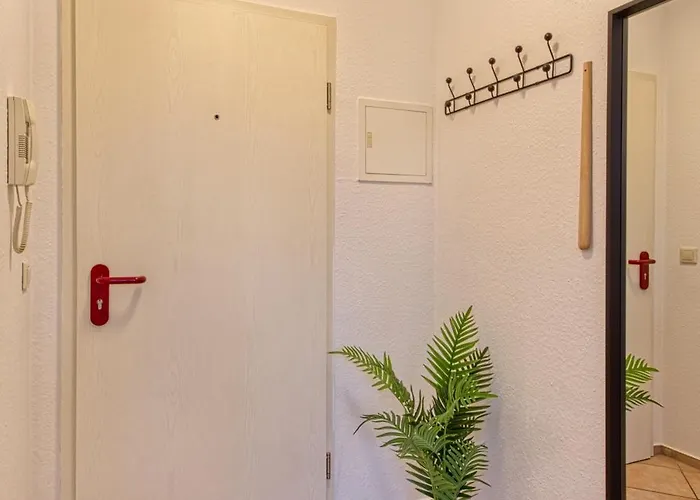 Larooms - Ws02 - Voll Ausgestattetes Studioapartment - Waschmaschine - Parkplatz - 5 Min Bis Leuna *